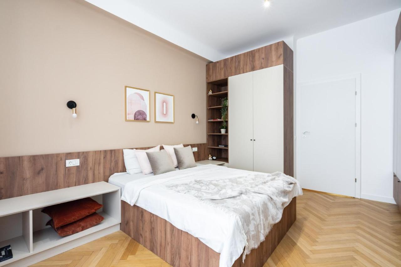 Old Town Bucharest, Luxury 2 Bedrooms Apartment Zewnętrze zdjęcie